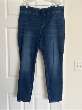 Old Navy Women’s Skinny Jeans - Dark Wash Blue